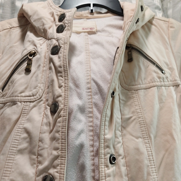 2/$50 💖 Mango coat, size M 💖 - Picture 9 of 11